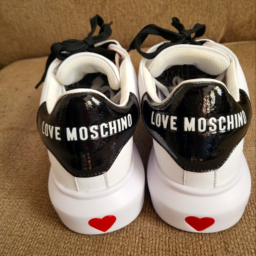 Love Moschino Sneakers